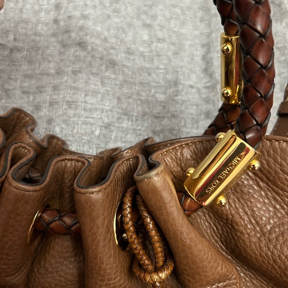 Michael Kors "Skorpios" Pebbled Leather Bag - Picture 15 of 16